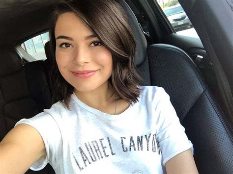 Miranda Cosgrove Takes You To A Road Trip In Her Car And Tells You She