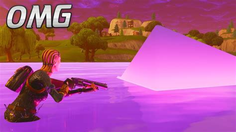 Touching The Cube As It Melts Into Loot Lake Fortnite Battle Royale