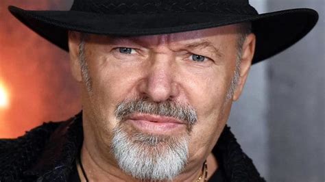 C'è chi dice no, Vasco Rossi nega l'uso delle sue canzoni ...