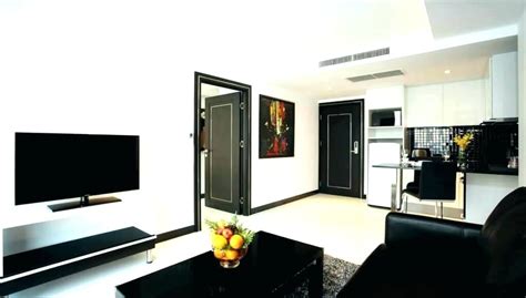 Decoration Studio Vs Bedroom One Dance Ideas Apartment Definition