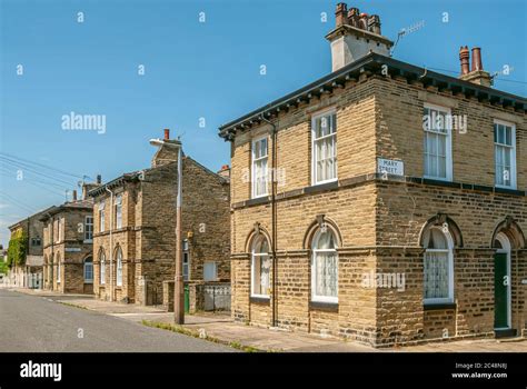 Saltaire Village Houses Hi Res Stock Photography And Images Alamy