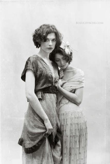 Interesting Vintage Photos Of Lesbian Loves ~ Vintage Everyday Free
