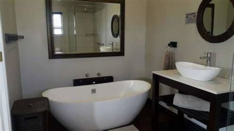 Gumtree Lodge Hotel Durban South Africa Overview