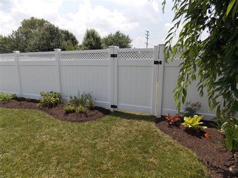 Low Maintenance White Vinyl Fence Panels With Lattice For Homeowners In