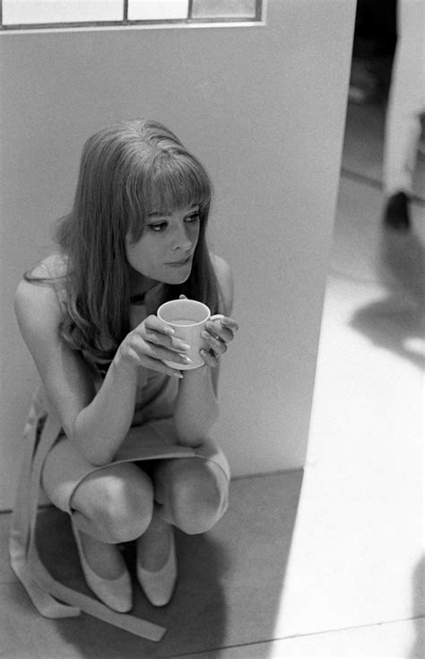 Julie Christie Rare Photos Of A Sixties Movie Icon 1966