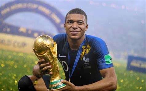 Moscow Russia July 15 Kyliane Mbappe Of France Celebrates With The World Cup Trophy