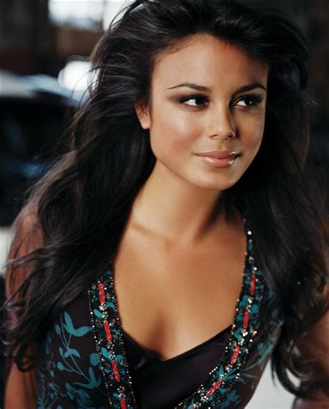 Picture Of Nathalie Kelley