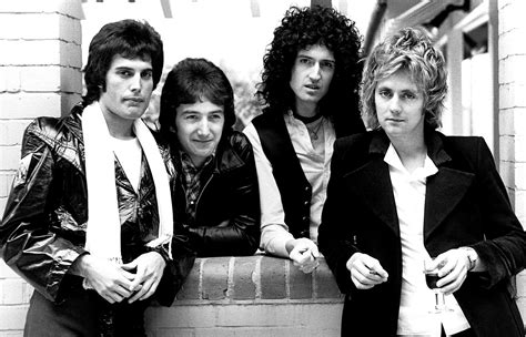 Greatest Hits Queen Jadi Album Paling Laku Di Inggris Mldspot Queen