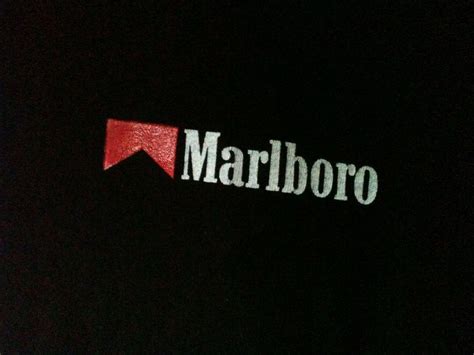Marlboro Red Wallpaper