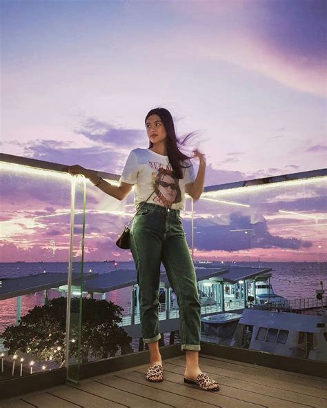 pin by mio s on gabbi garcia gabbi garcia ootd poses everyday casual outfits