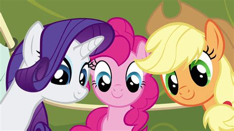 Image Rarity Pinkie And Applejack Watching S2e16png 마이 리틀 포니 위키