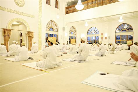 Dawoodi Bohra Community In The Uk Begins Safe Return To Masjids The