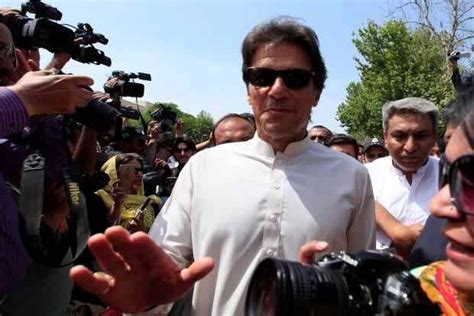 Pm Imran Khan Leaves For Malaysia Likely To Seek Monetary Aid