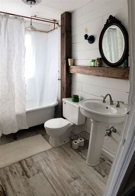 Ideas For Vintage And Modern Farmhouse Bathroom Decor