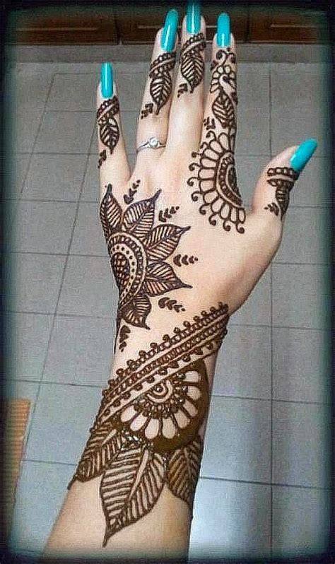These were the spectacular latest eid mehndi designs for girls 2019 so if you people haven't decided yet your favorite then don't waste time pick this today. Style2klik.blogspot: New Stylish Eid Mehndi Designs 2014 ...