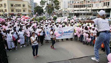 Jornal De Angola Notícias Outubro Rosa Associação De Luta Contra O Cancro Pede Criação De
