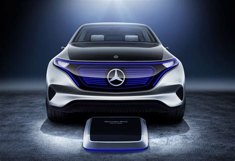 Mercedes Benz Eq 2018s New Electric Crossover Steps Out Car Magazine