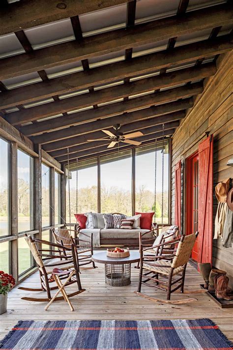 38 Amazingly Cozy And Relaxing Screened Porch Design Ideas