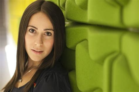 Es reconocida por ser la número uno en el escalafón mundial de la uci, medallista de oro en los juegos olímpicos de río 2016 1 y juegos olímpicos de londres 2012, siendo la única deportista colombiana en conseguir un bicampeonato. Homenaje en cumpleaños Mariana Pajón