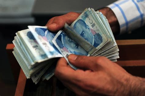 Turkey Hikes Inflation Forecast To 121 As Weak Lira Bites