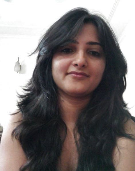 delhi ki hot girlfriend nude and leaked photos