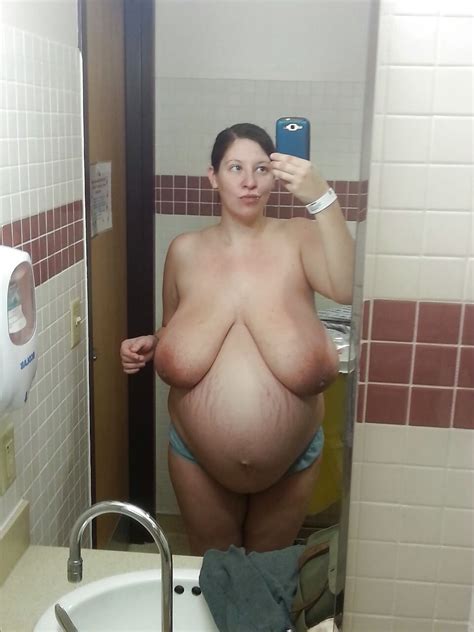 Floppy Saggy Puffy Nipples Pregnant 4 17 Pics Xhamster