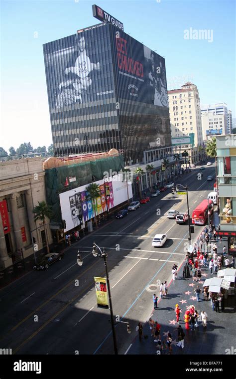 Ipod Advert Street Walk Of Fame California Usa Tourism Tourists Hi Res