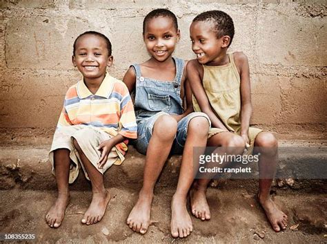 barefoot black girls photos and premium high res pictures getty images