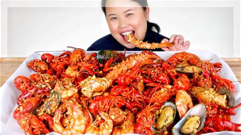 Mukbang Seafood Boil Eating Show King Crab Giant Shrimp