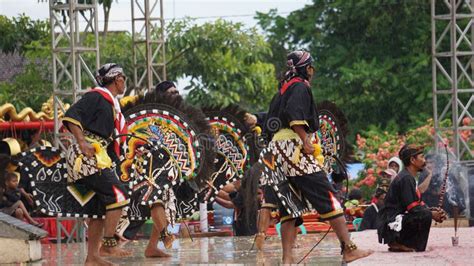 Jaranan Dance A Traditional Dance From Java Jaranan Comes From Jaran