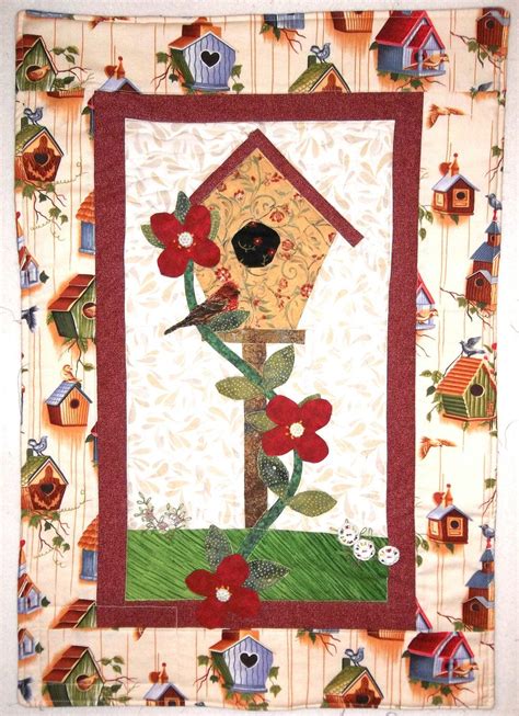 Patchwork And Applique Quilt Birdhouse With Images Applique Quilts