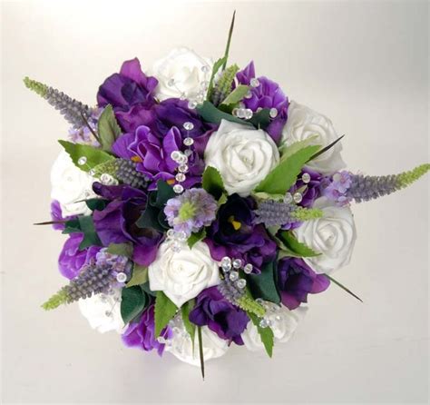 White And Purple Wedding Flowers 163 800×754