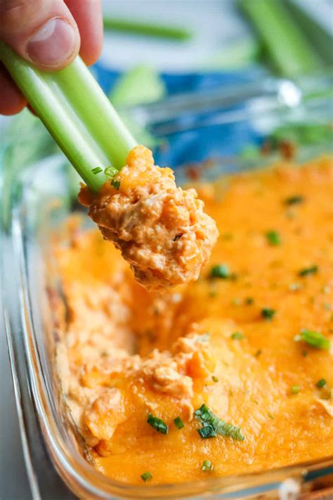 Keto Buffalo Chicken Dip The Best Easy Low Carb Recipe You Ll Make