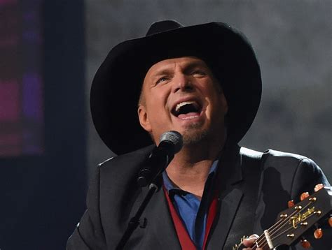 Garth Brooks Announces A Very Different Las Vegas Residency For 2023