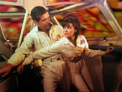 Fantastic Voyage Stephen Boyd And Raquel Welch Access Hollywood In