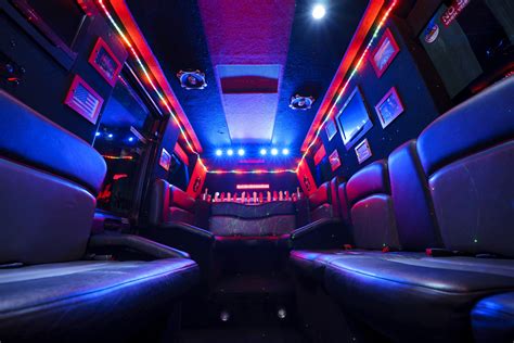 Master The Art Of Hiring The Perfect Prom Party Bus