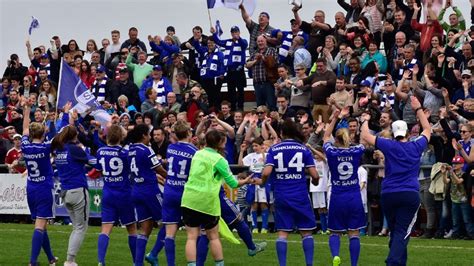 Sc Sand Gegen Fc Bayern München Fußball Frauen Schaffen Pokal