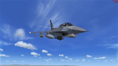Over 4,600 aircraft have been built since production was approved in 1976. f16 | quick shot of F16 Fighter (With images) | Fighter ...