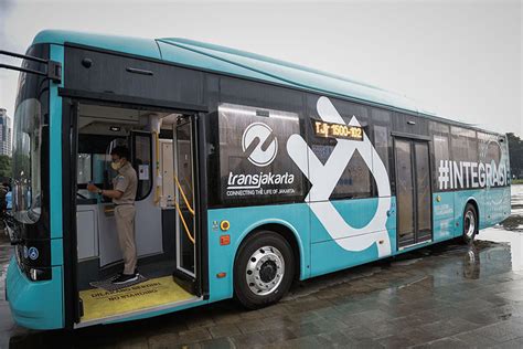 Sebanyak 30 Bus Listrik Transjakarta Siap Dioperasikan Metro Koran