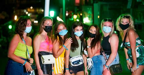 Brits In Magaluf Enjoy Last Drinks Before Famous Party Strip Closed By