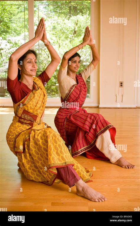 Classical Indian Dance Kuchipudi Dancers Mr Anuradha Nehru And Ms