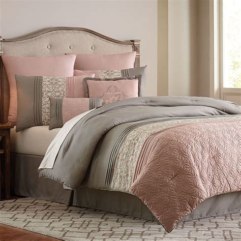 Vcny 8 Piece Blush Clover Comforter Set Comforter Sets Taupe Bedroom Remodel Bedroom