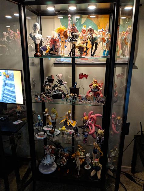 Discover 81 Anime Figure Display Case Best Vn