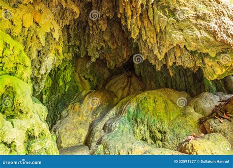 Limestone Caves Stock Image Image Of Caverns Wind 32591327