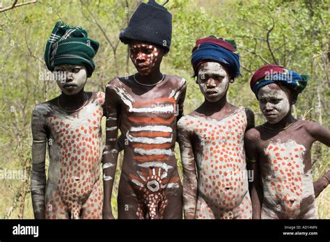 Tribal Mursi Boys Hi Res Stock Photography And Images Alamy