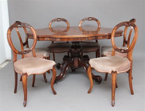 19th Century Victorian Walnut Table And Six Dining Chairs Antiques Atlas