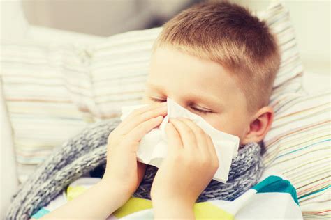 Cómo Diferenciar Un Resfriado De Una Gripe En Niños Bekia Padres
