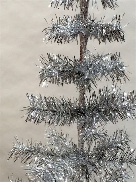 Est Lee Display L D 1902 36 Silver Christmas Tinsel Tree Retro Style