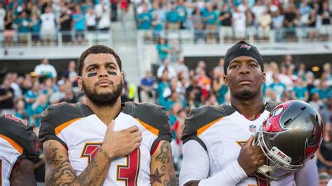 Bucs Mike Evans Ends Protest Will Stand For National Anthem