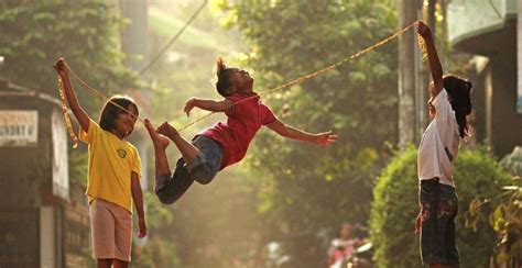 16 Permainan Tradisional Indonesia Yang Seru Kreatif And Menyehatkan